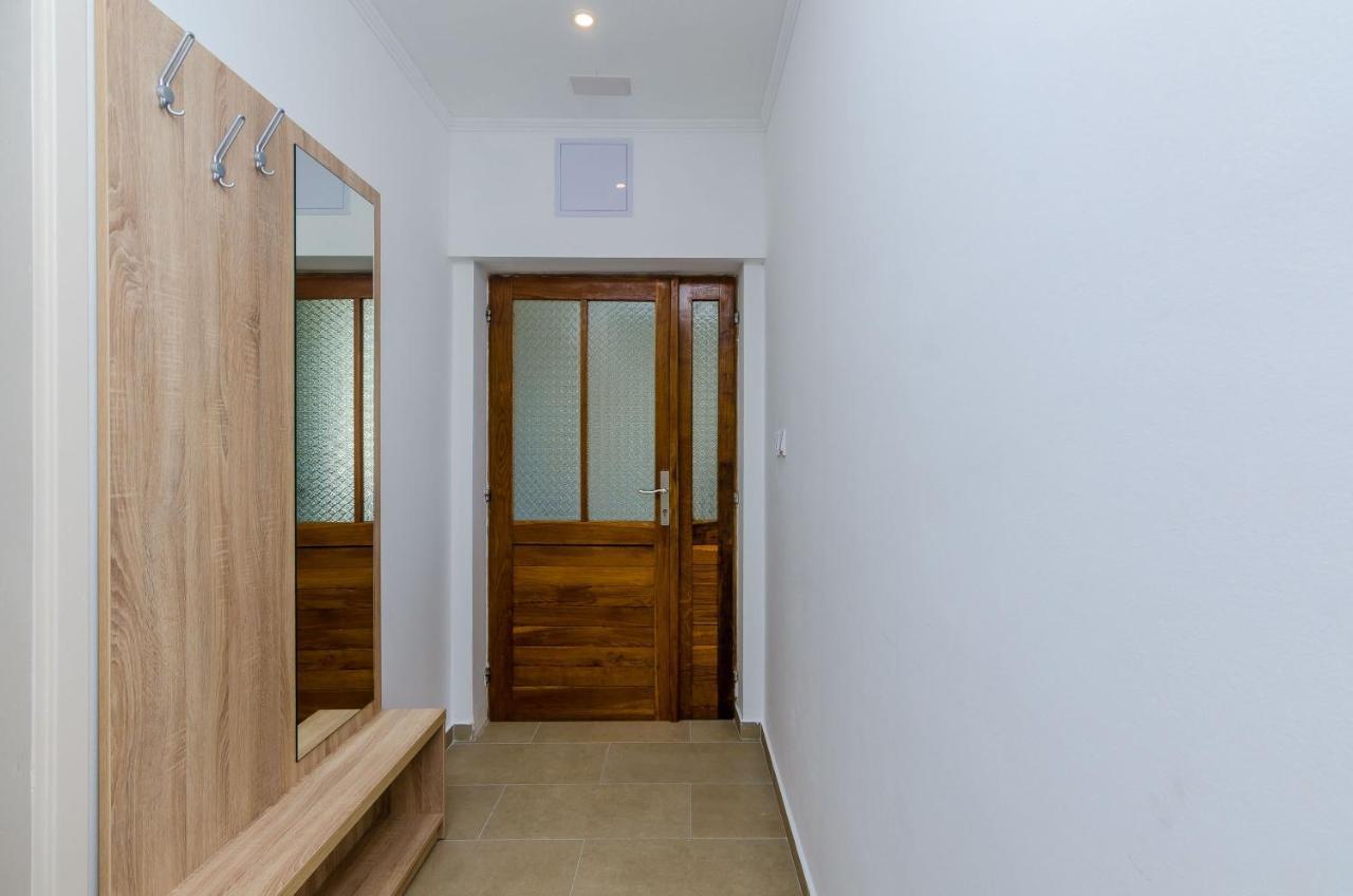 Dubrovnik Hill Apartments Bagian luar foto